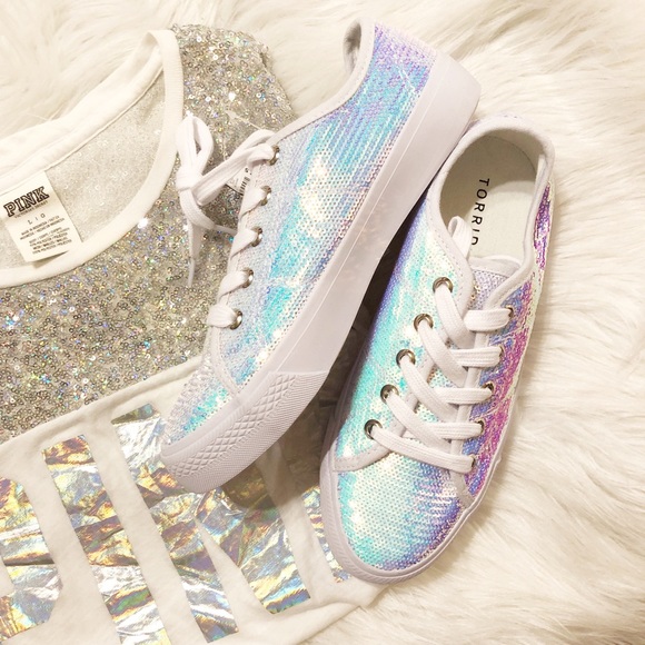 White Iridescence Sequin Sneakers - Picture 4 of 8